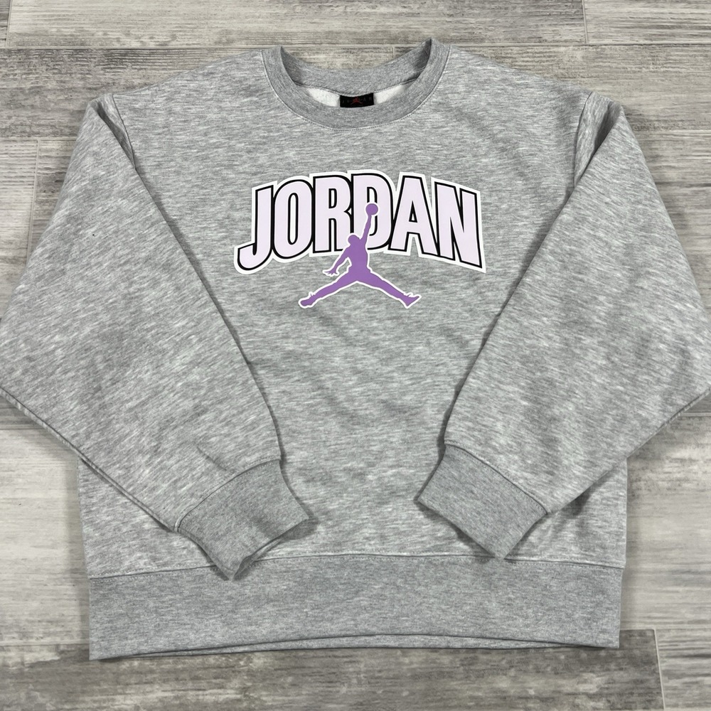 Youth‎ Nike Jordan Logo Girls Large Light Gray Crewneck Sweatshirt NWT. MSRP $50